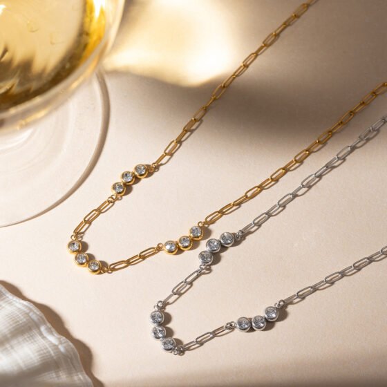 Crystal Pendant Necklace No. 034