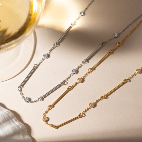Crystal Pendant Necklace No. 088