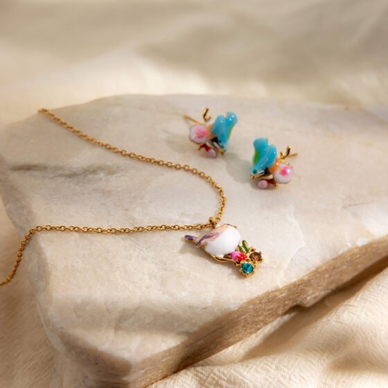 Crystal Floral Pendant Necklace No. 098