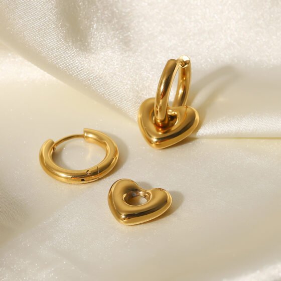 Heart Earrings No. 023