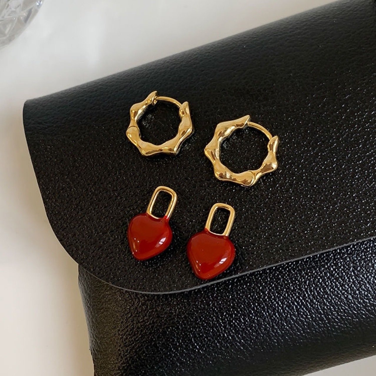 Heart Vintage Hoop Earrings No. 342 - view 3