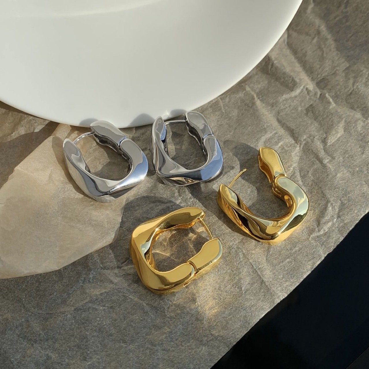 Heart Hoop Earrings No. 343 - view 1
