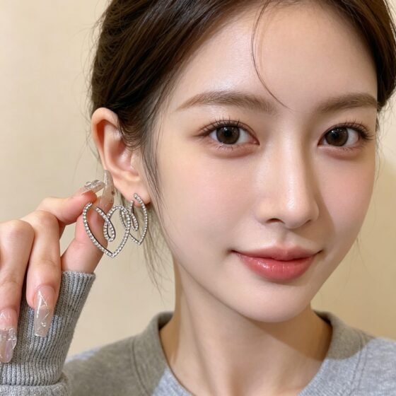 Heart Stud Earrings No. 105 - view 1