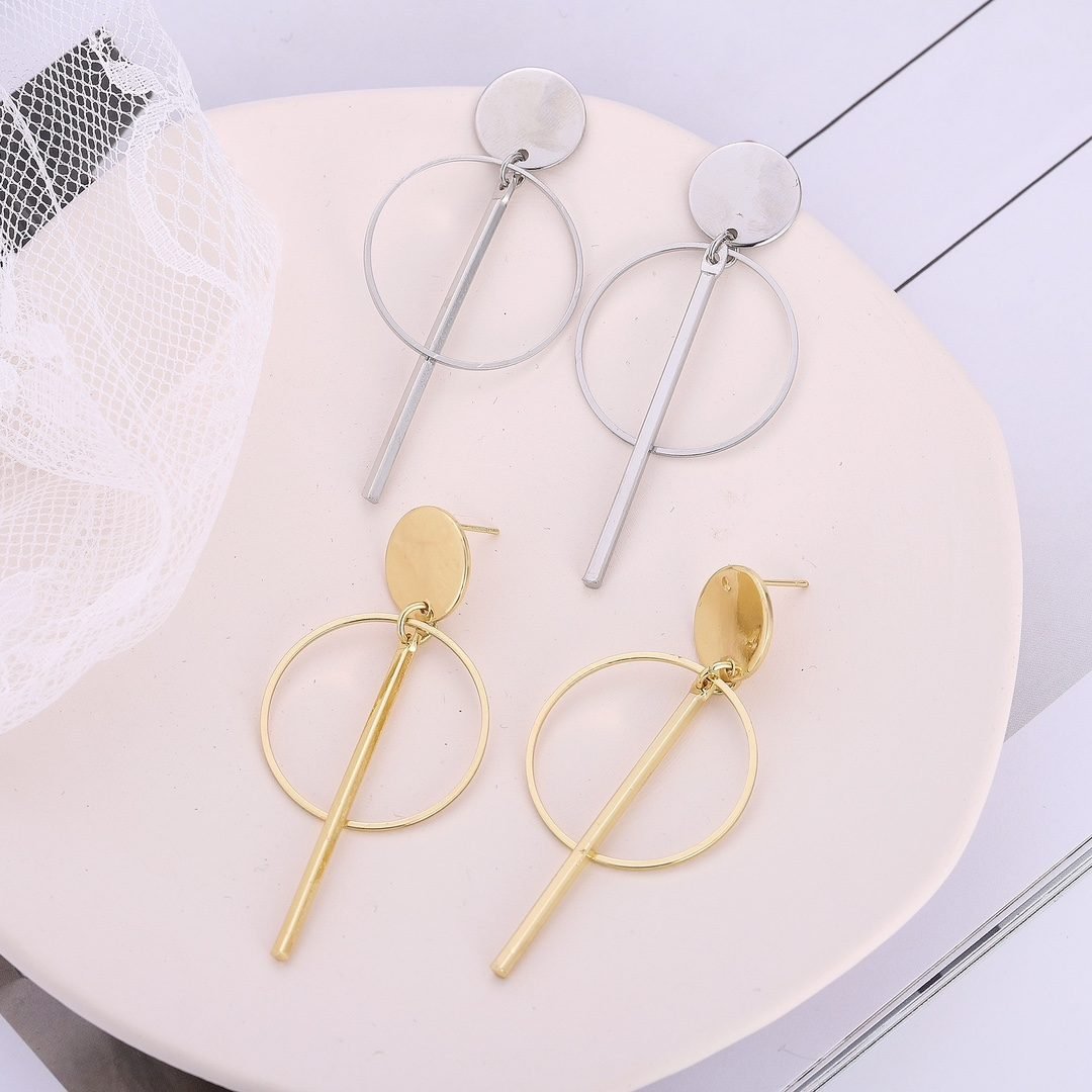 Sculptural Hoop Earrings No. 114 - view 3