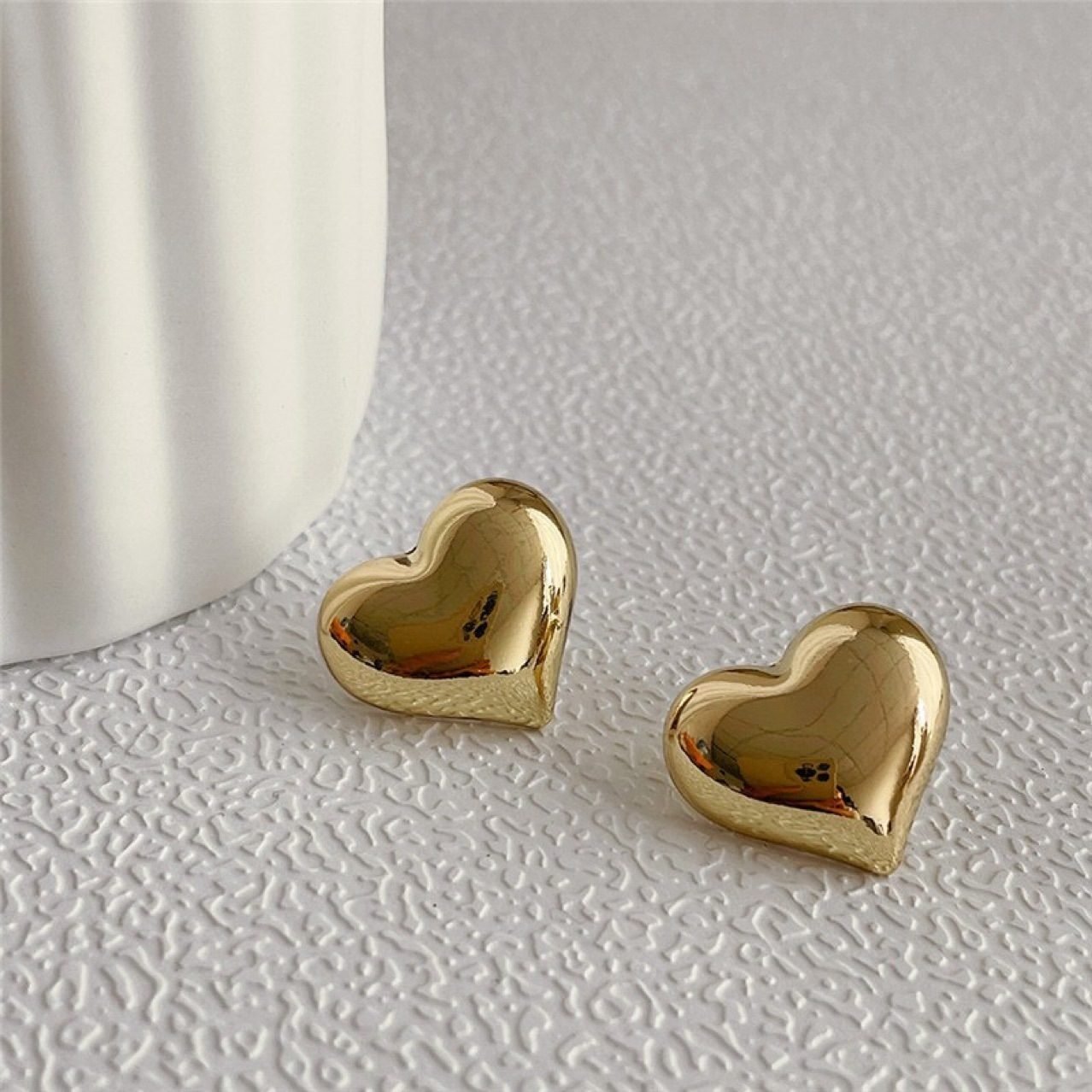 Heart Stud Earrings No. 125 - view 6