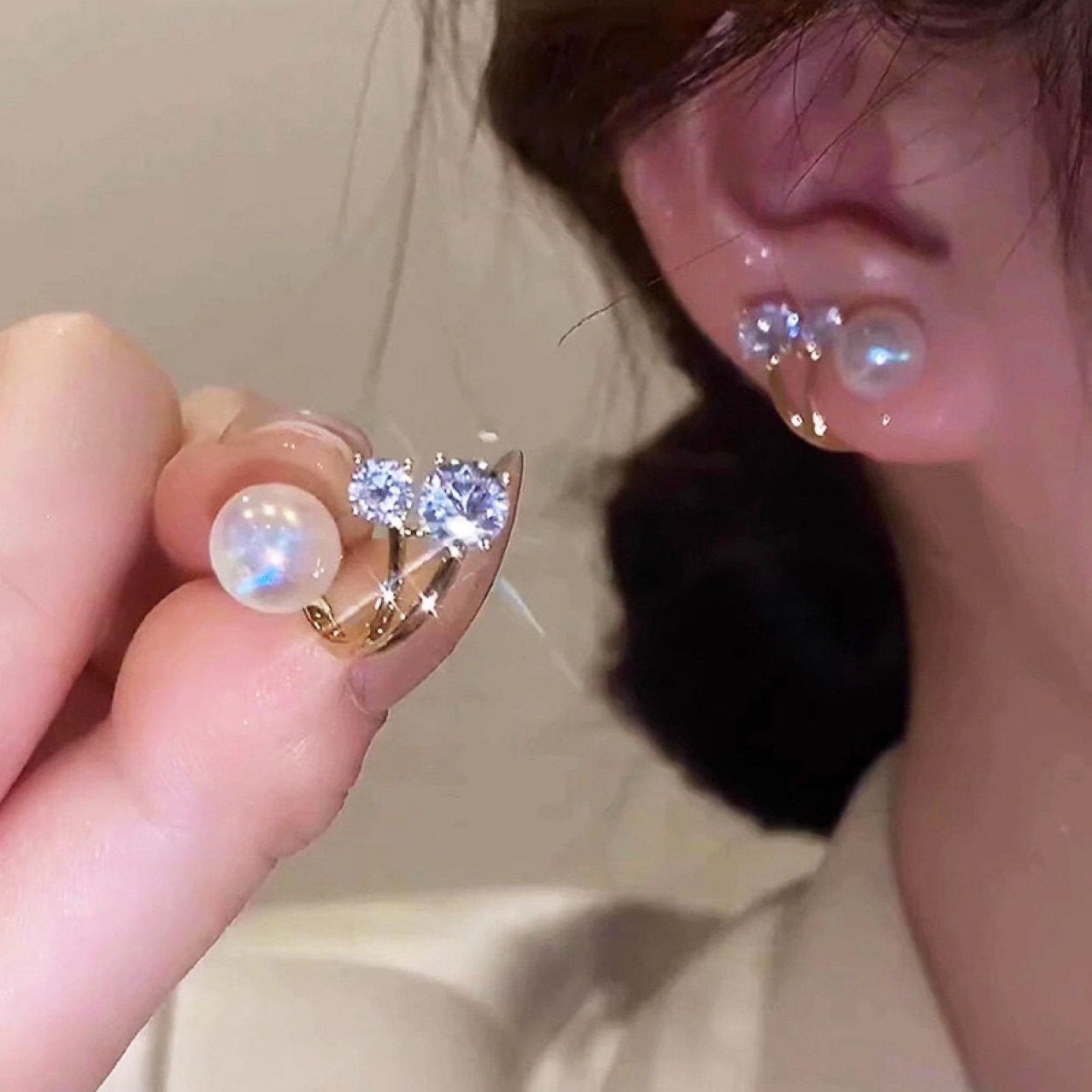 Pearl Vintage Stud Earrings No. 139 - view 4