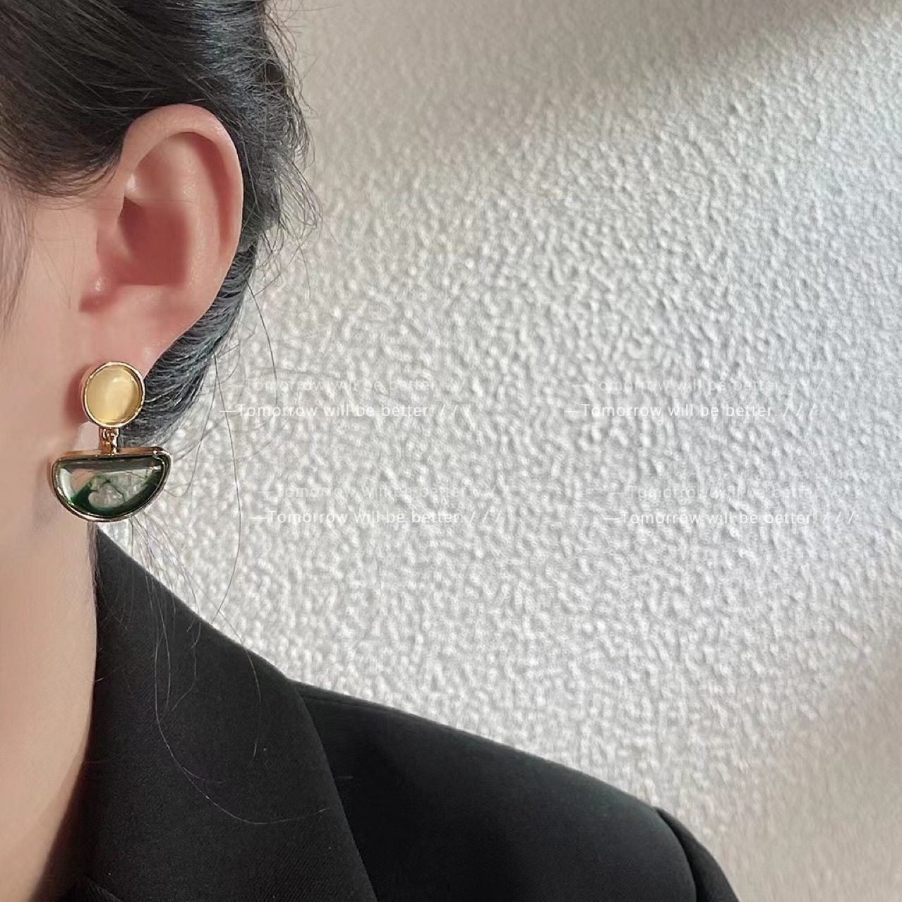 Vintage Stud Earrings No. 184 - view 4