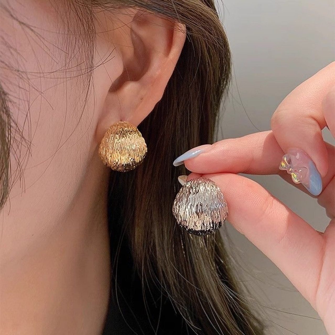 Minimal Hoop Earrings - view 3