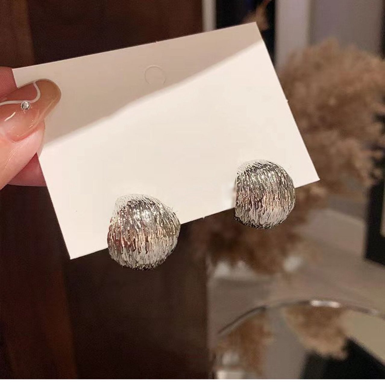 Minimal Hoop Earrings - view 5