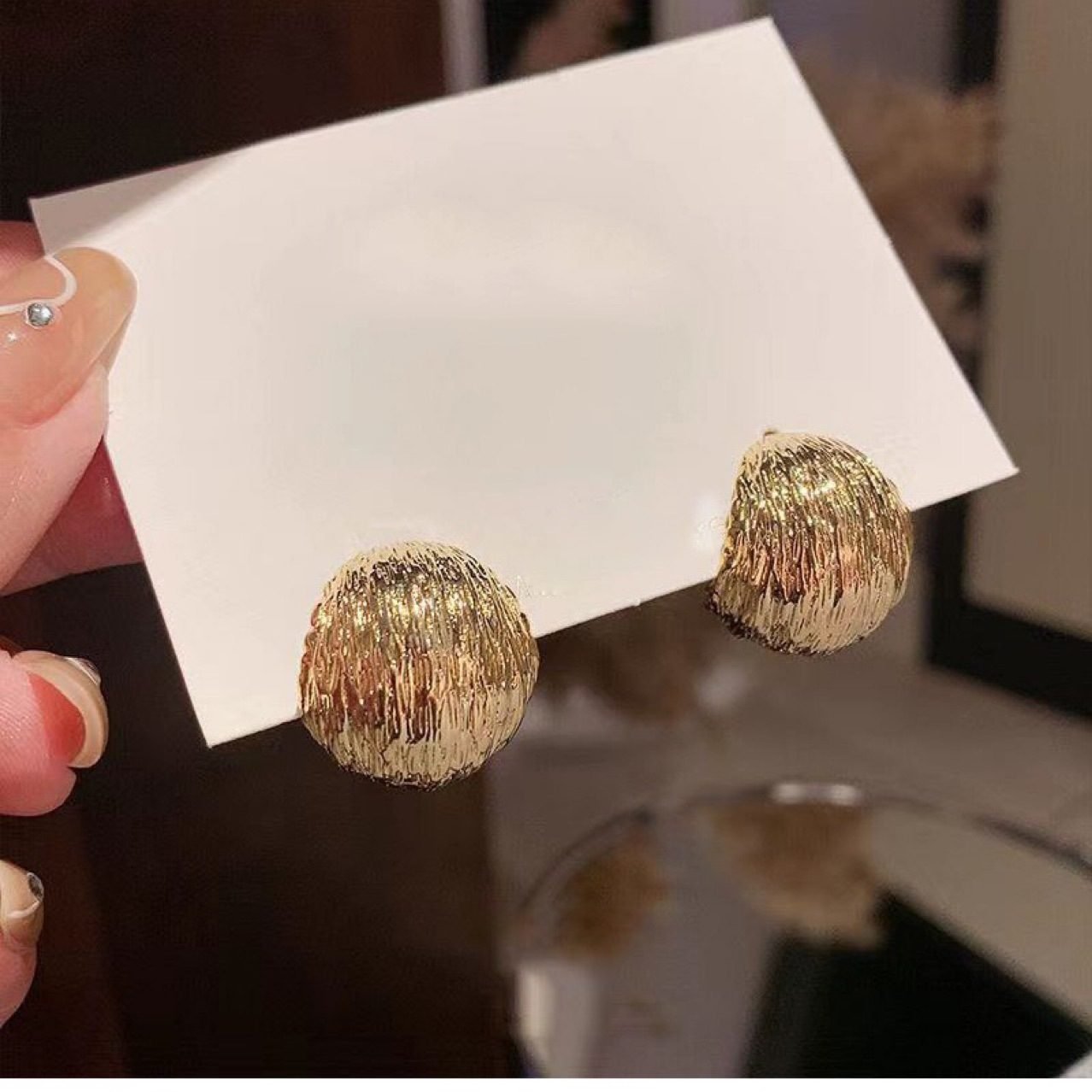 Minimal Hoop Earrings - view 7
