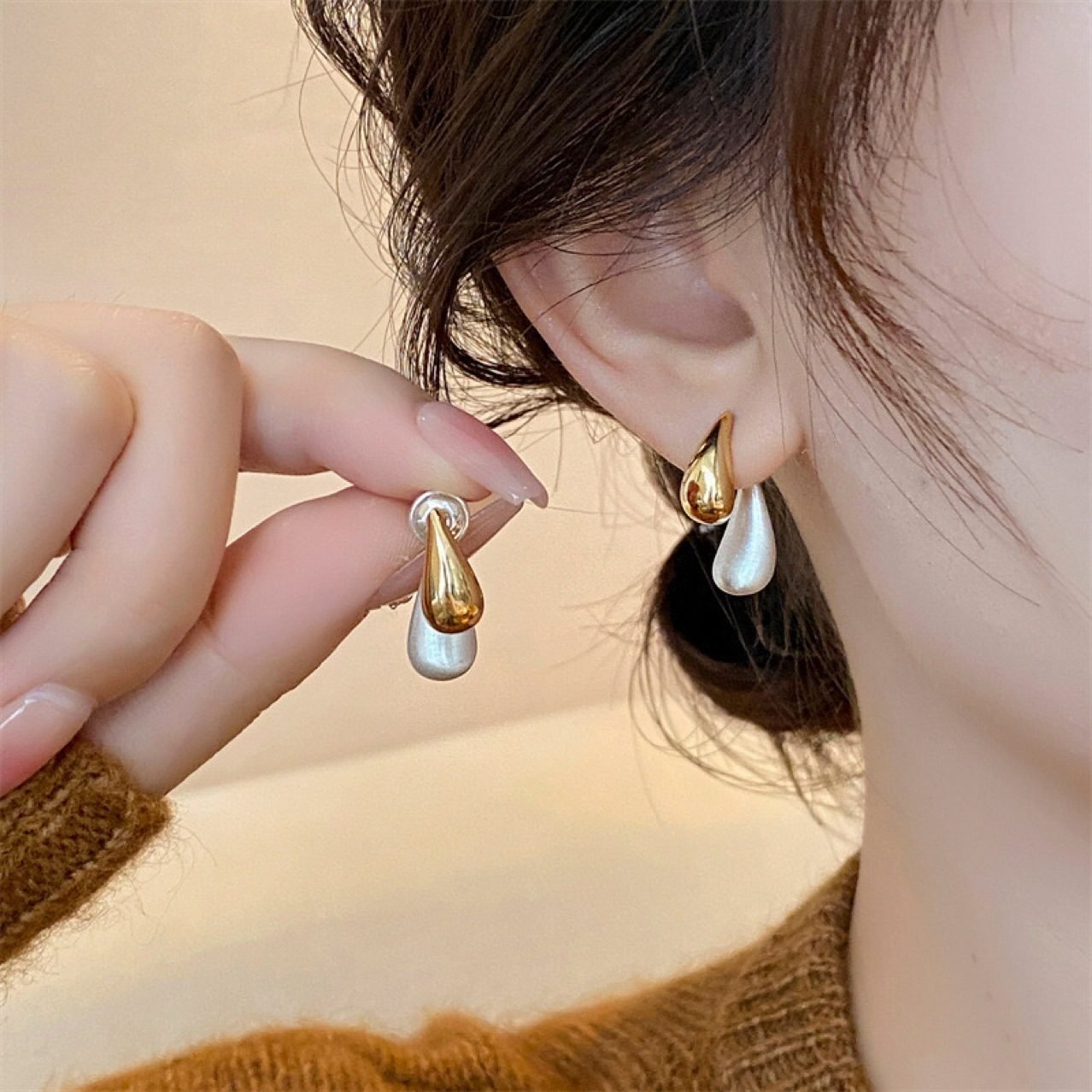 Dewdrop Stud Earrings - view 4