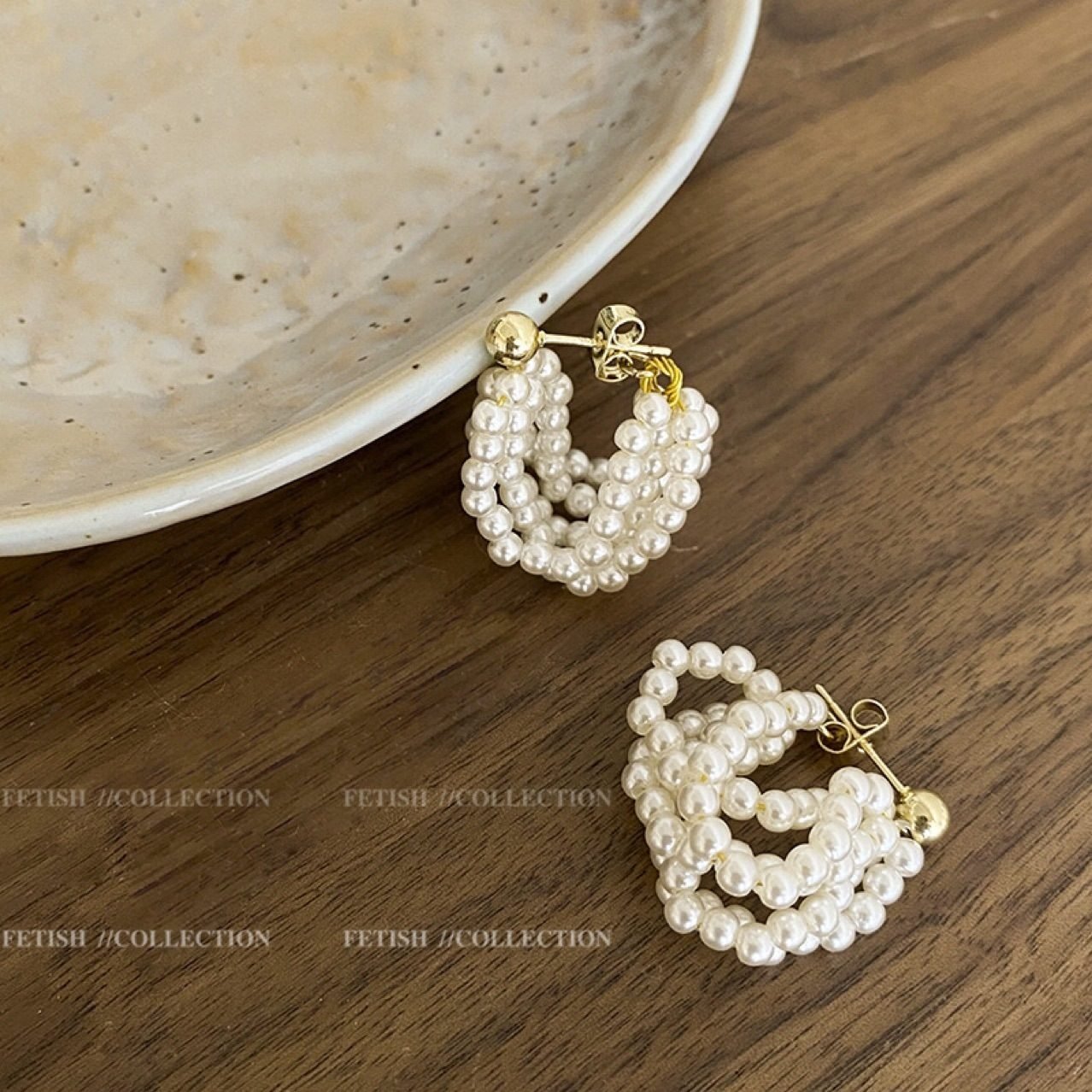 Pearl Stud Earrings No. 221 - view 3