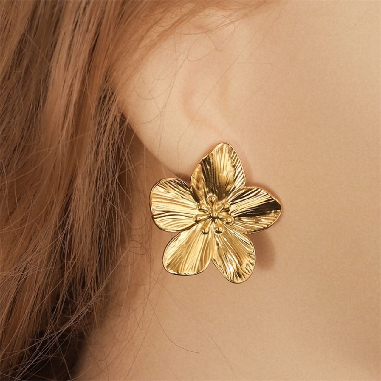 Floral Vintage Stud Earrings - view 2