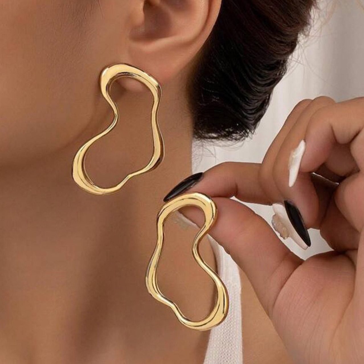 Heart Sculptural Stud Earrings No. 245 - view 4
