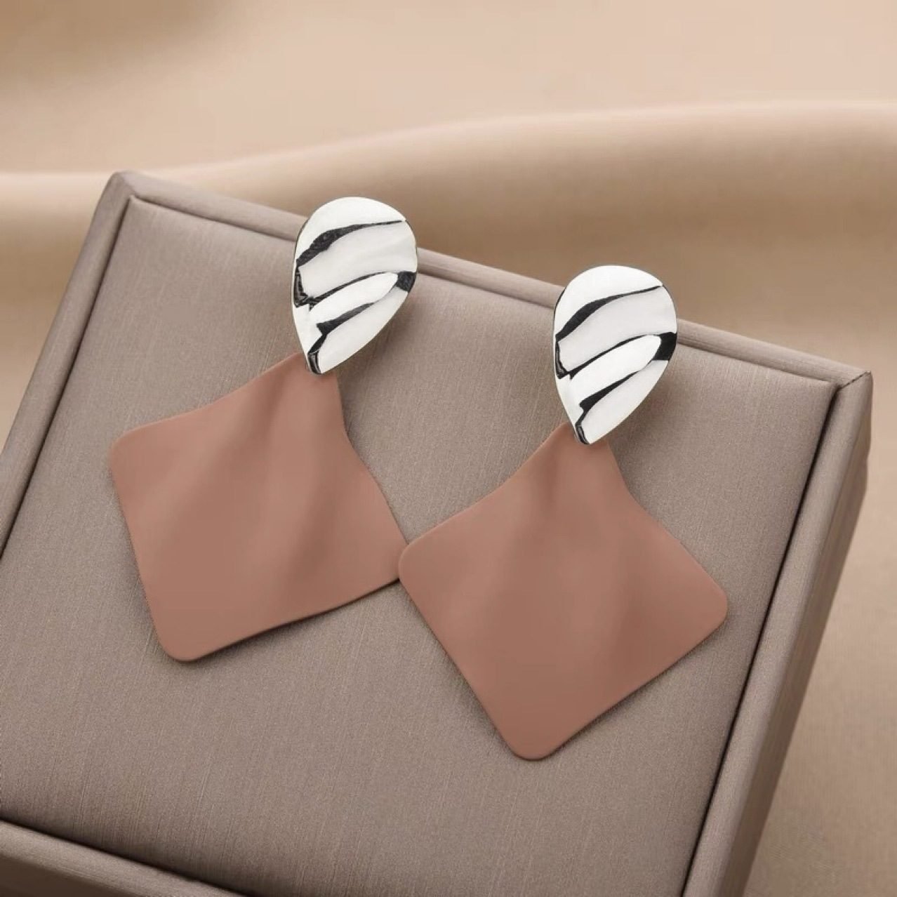Vintage Drop Earrings No. 246 - view 5
