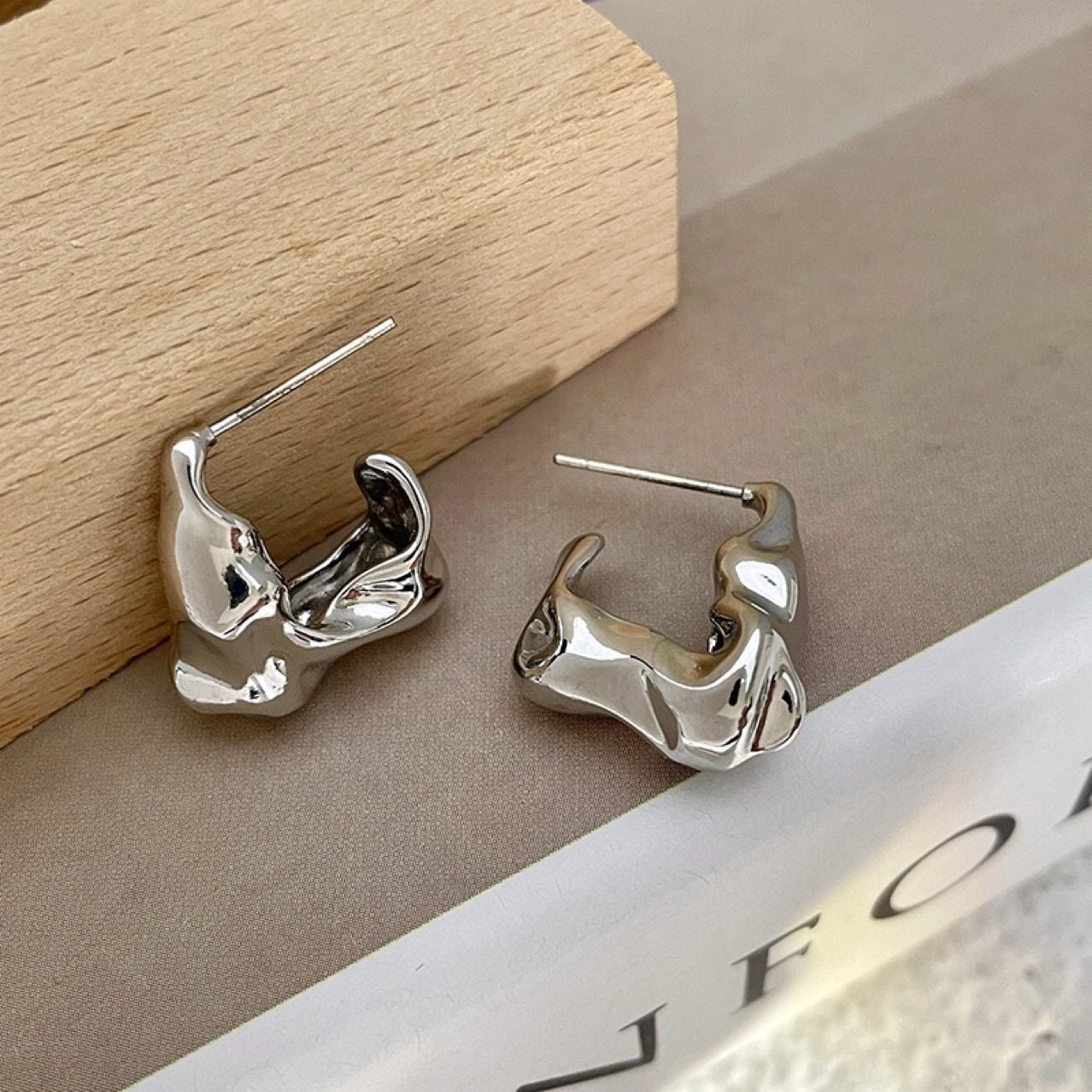 Minimal Stud Earrings No. 248 - view 6
