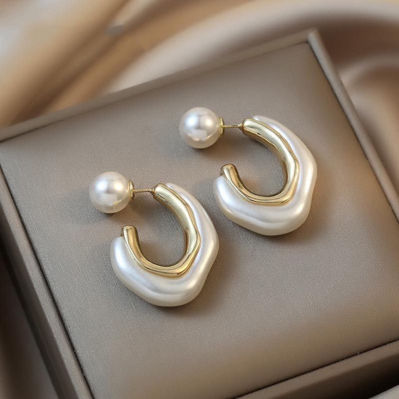 Pearl Sculptural Hoop Earrings No. 267 - view 2