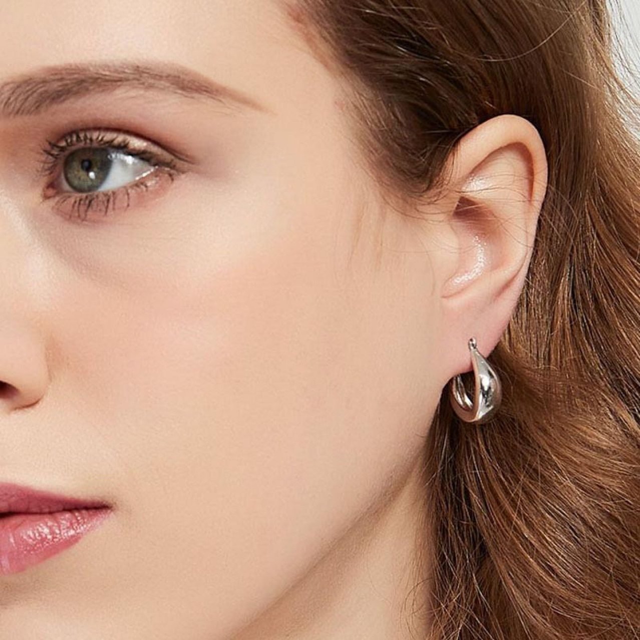 Hoop Earrings No. 319 - view 2