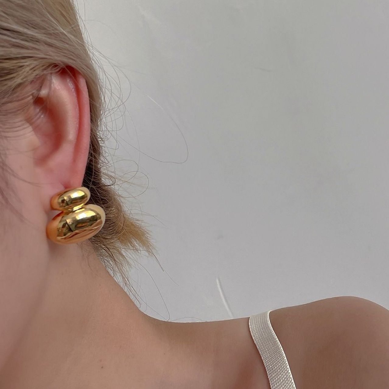 Dewdrop Stud Earrings No. 320 - view 2