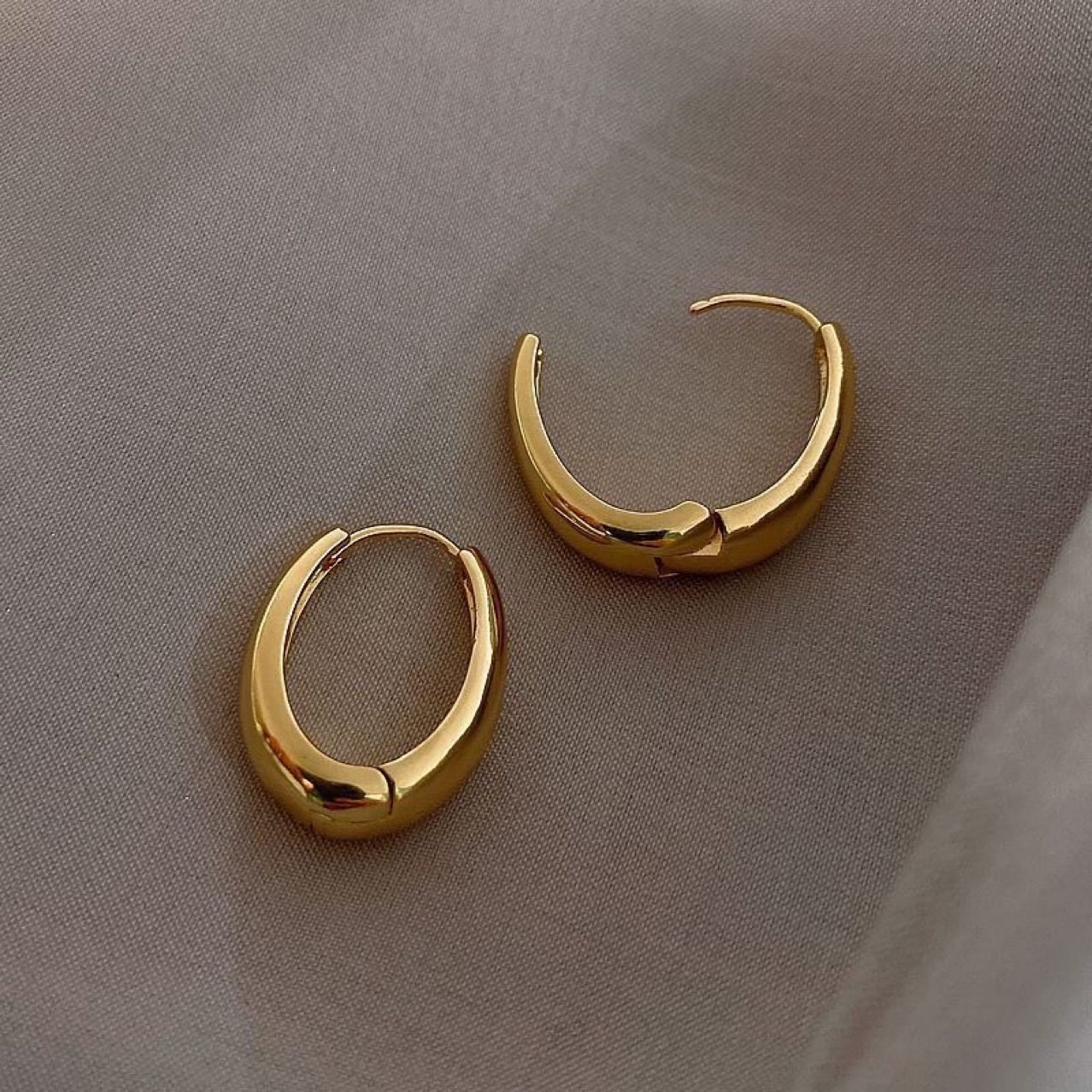 Sculptural Hoop Earrings No. 325 - view 3