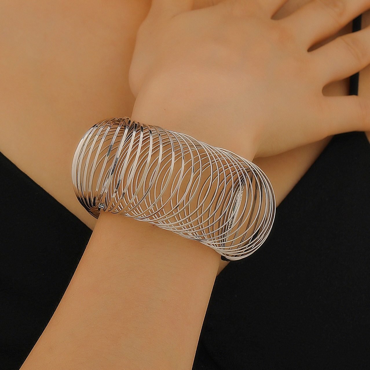 Sculptural Bangle No. 054 - view 6