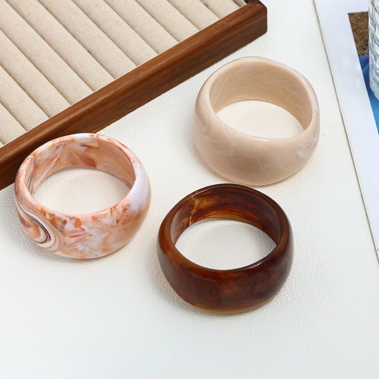 Vintage Bangle No. 077 - view 5