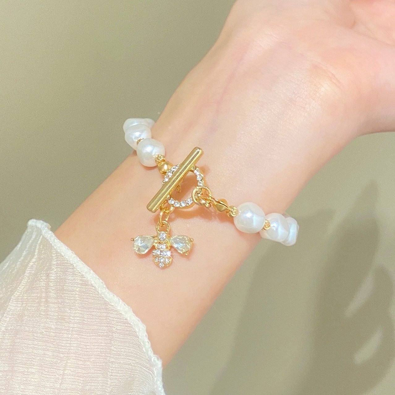 Pearl Baroque Bangle - view 5