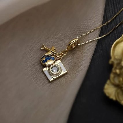 Heart Crystal Necklace No. 037 - view 3