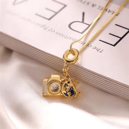 Heart Crystal Necklace No. 037 - view 5
