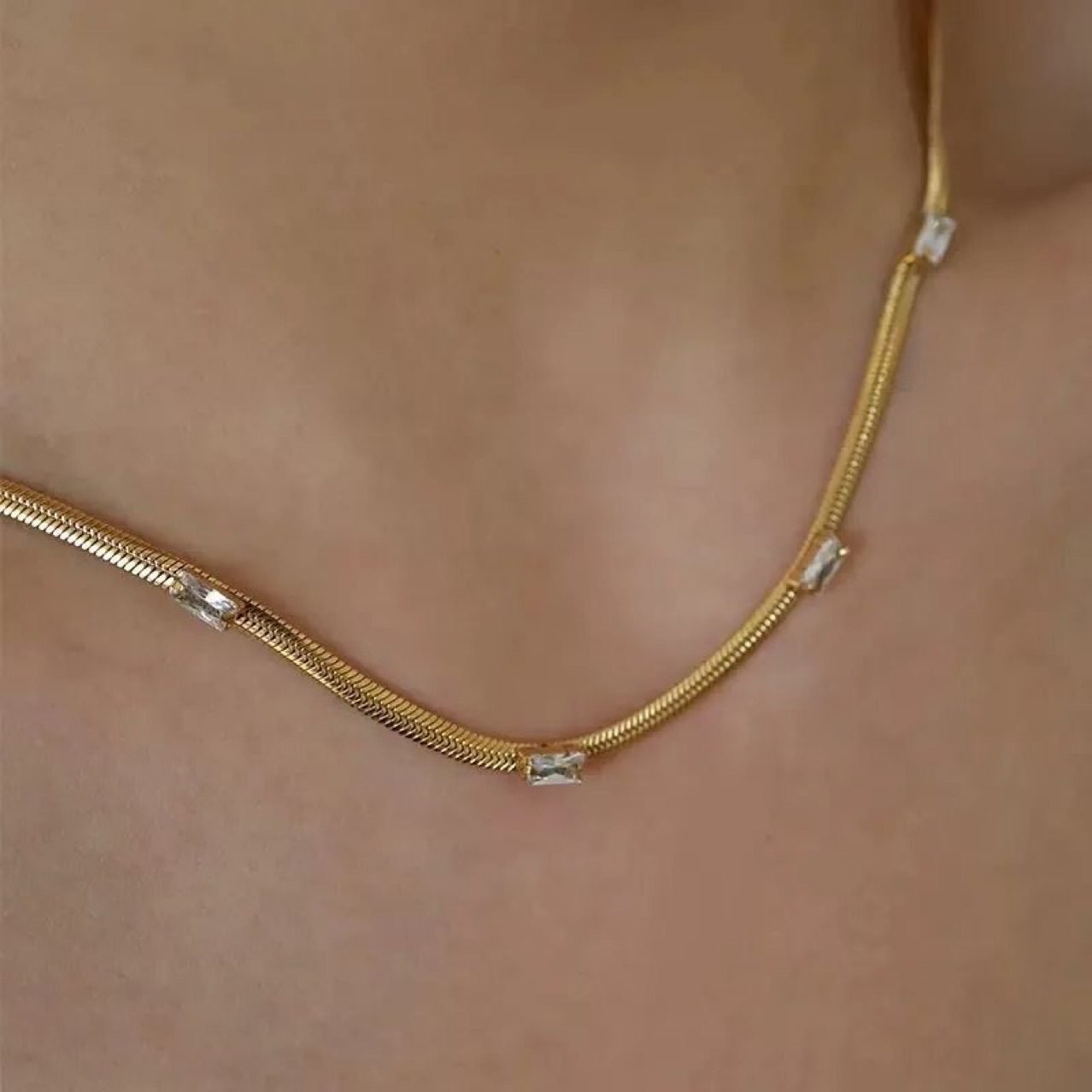 Crystal Vintage Necklace - view 4
