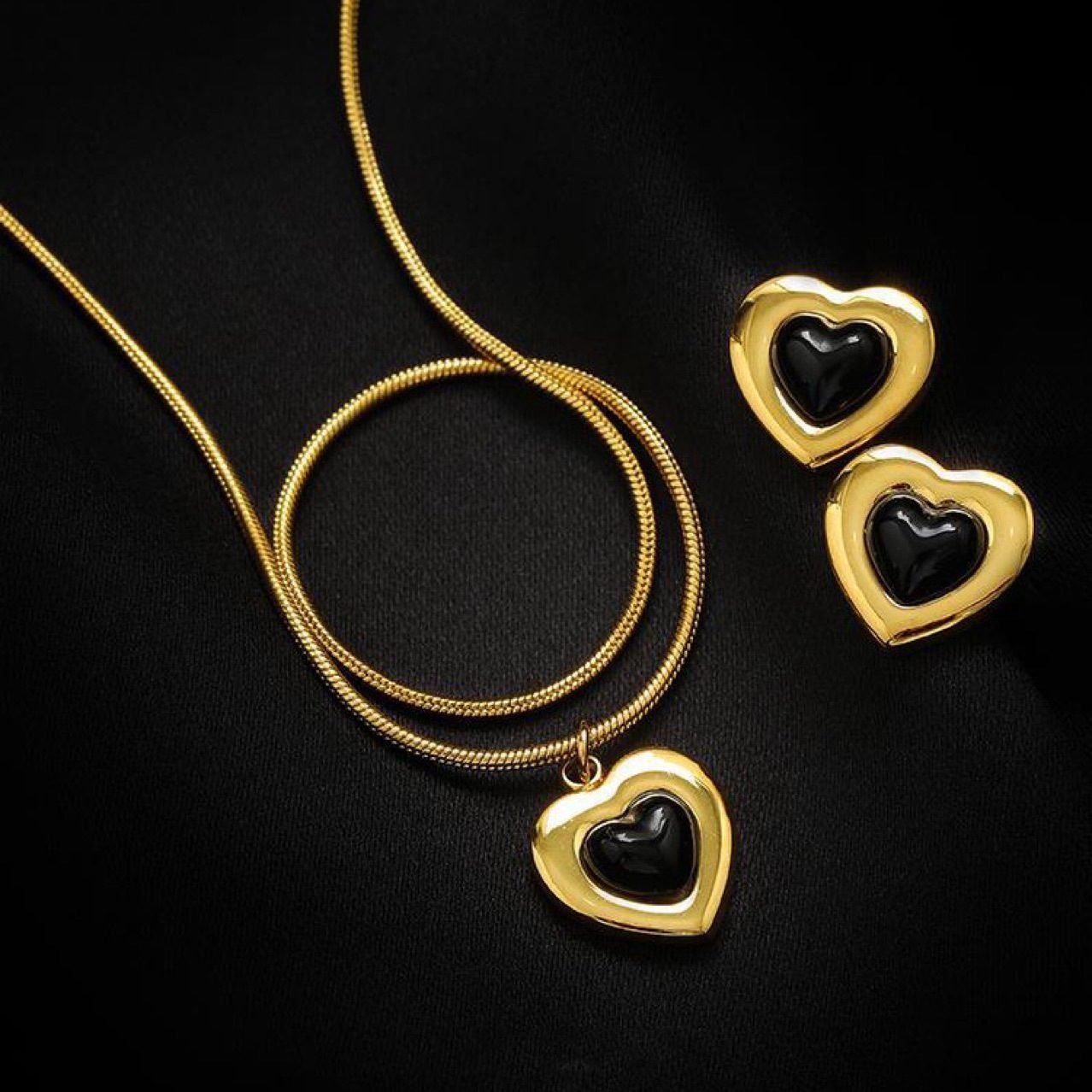 Heart Vintage Necklace - view 4