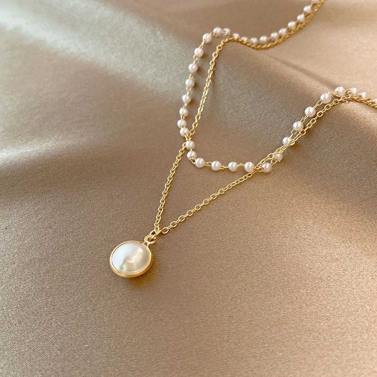Pearl Vintage Layered Necklace - view 6