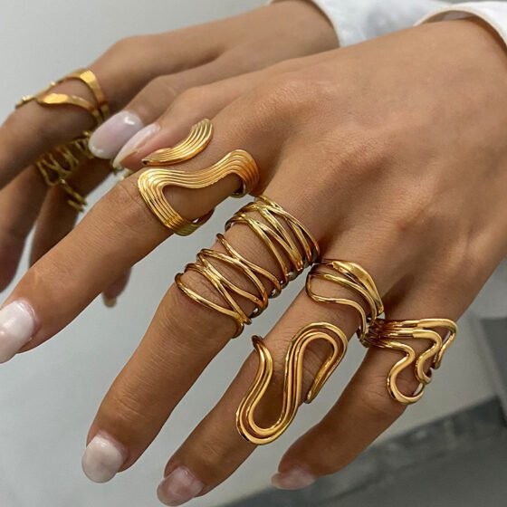 Modern Ring No. 014