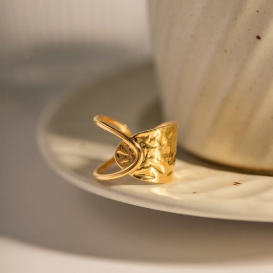 Geometric Ring No. 035