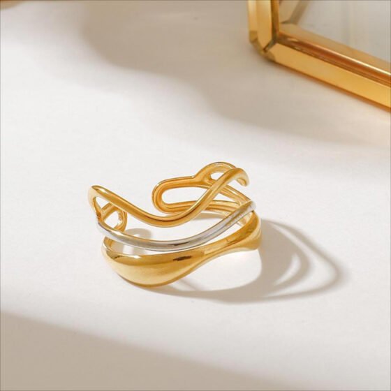 Geometric Ring No. 036